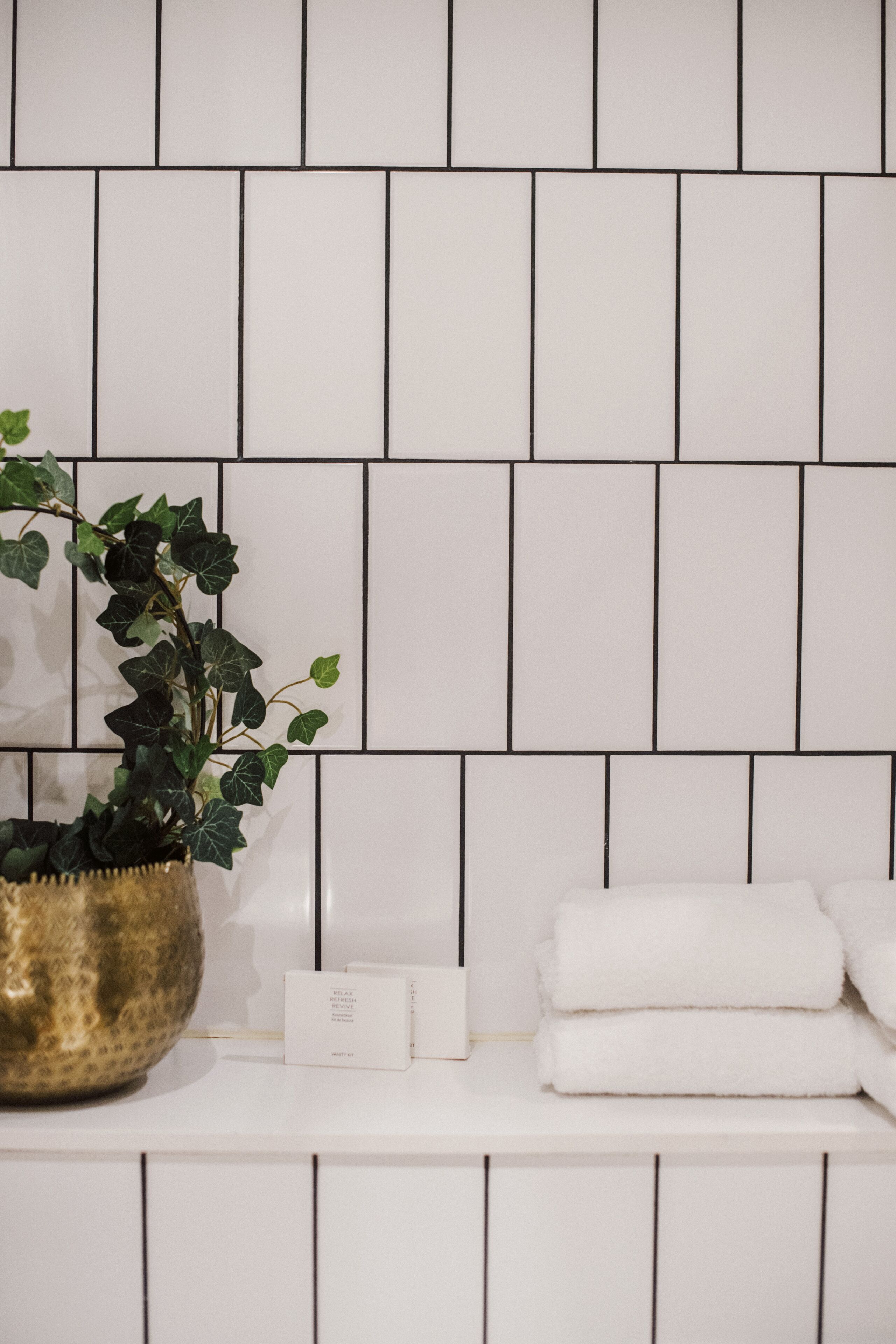 double studio (140) | iron/ironing board, rollaway beds, free wifi, bed sheets