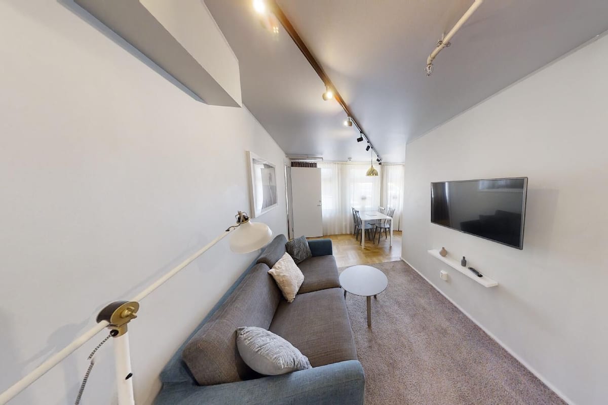 Apartment, 2 Schlafzimmer, Kochnische | Wohnbereich | Flachbildfernseher
