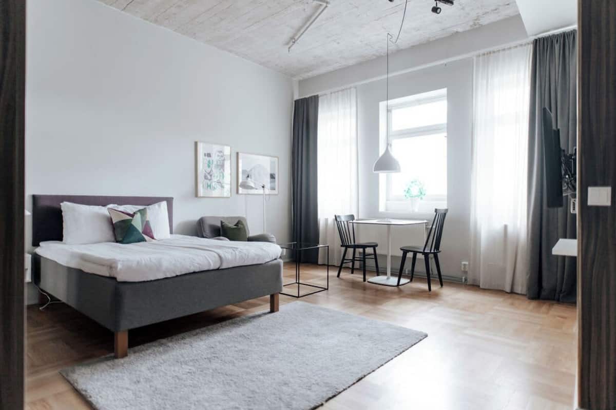 Standaard kamer | Een strijkplank/strijkijzer, gratis wifi, beddengoed