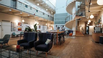 Sittområde i lobbyn