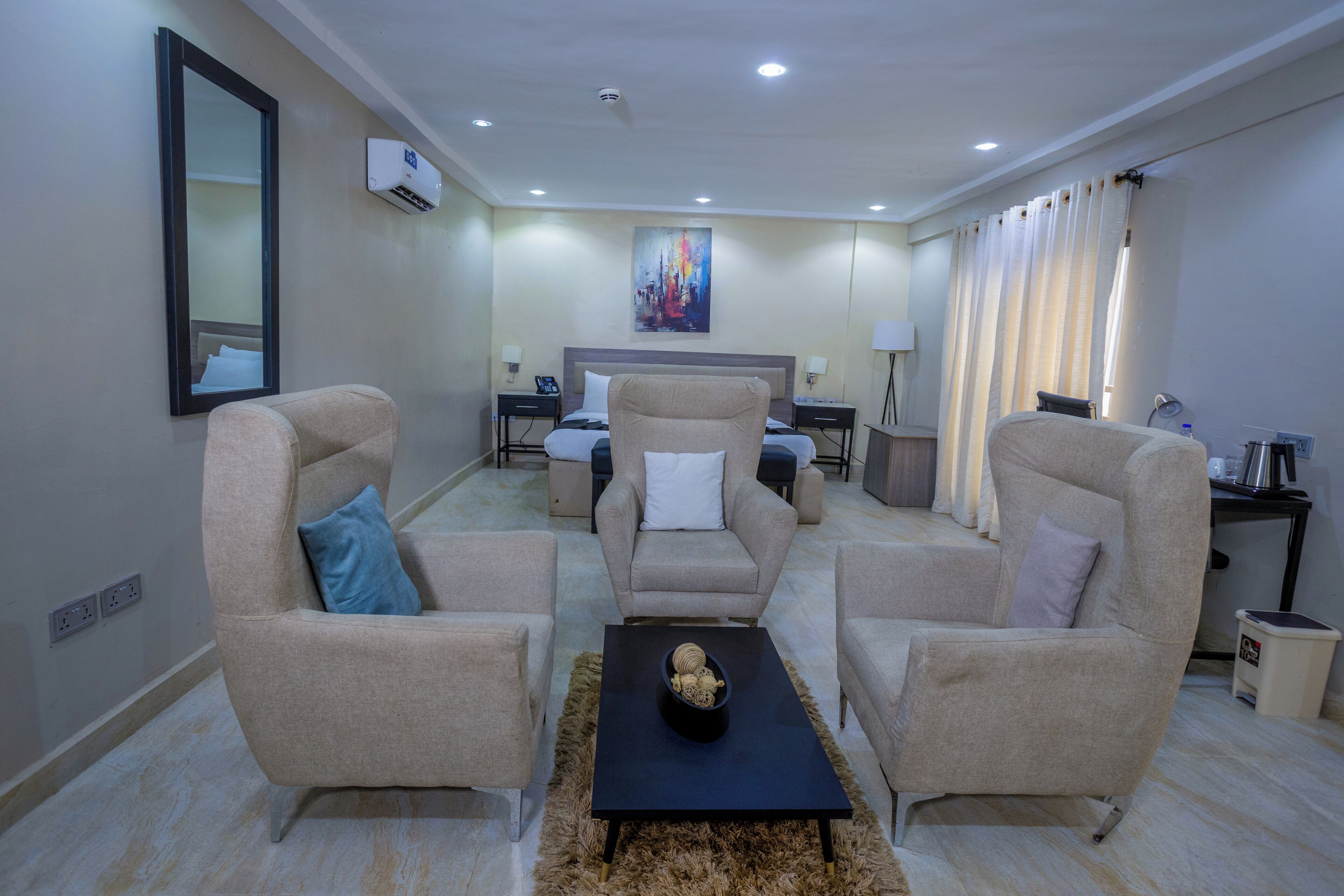 Captain Suite | 1 bedroom, premium bedding, pillowtop beds, desk