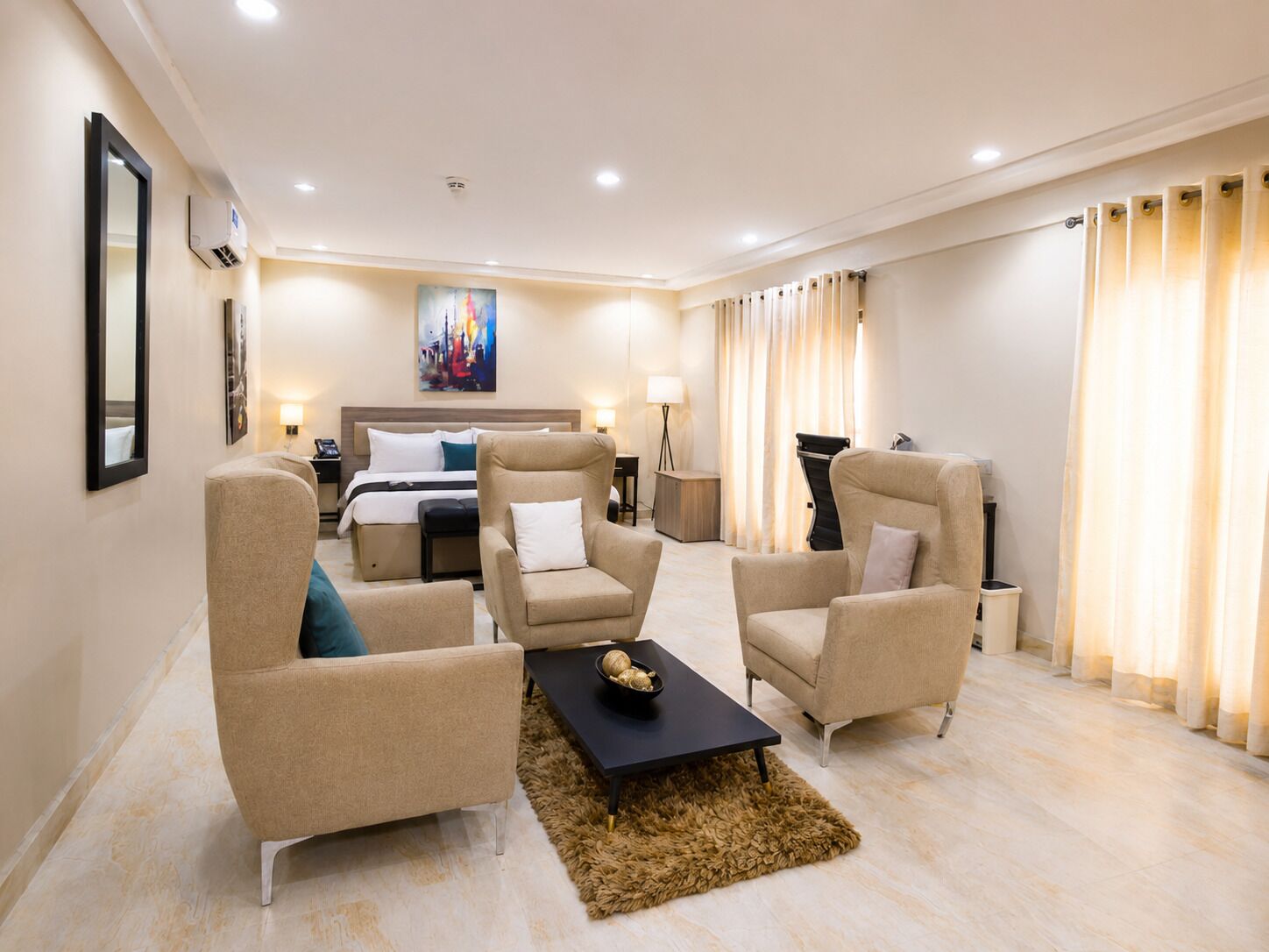 Suite | 1 Schlafzimmer, hochwertige Bettwaren, Pillowtop-Betten, Schreibtisch