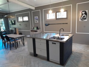 Traditional-Haus, 1 Schlafzimmer | Eigene Küche | Kühlschrank, Mikrowelle, Ofen, Herdplatte