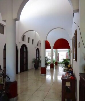 Interior - Hotel Executive Managua (Managua)