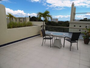 Deluxe Penthouse, 3 Bedrooms | Terrace/patio - Mimosa Tree Residence (Playa del Carmen)