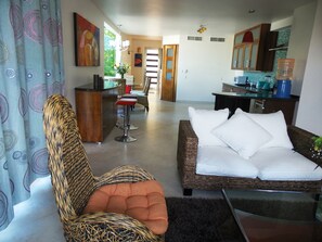 Room, 3 Bedrooms (Master)