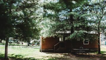 2 bedrooms, premium bedding, pillow-top beds, free WiFi