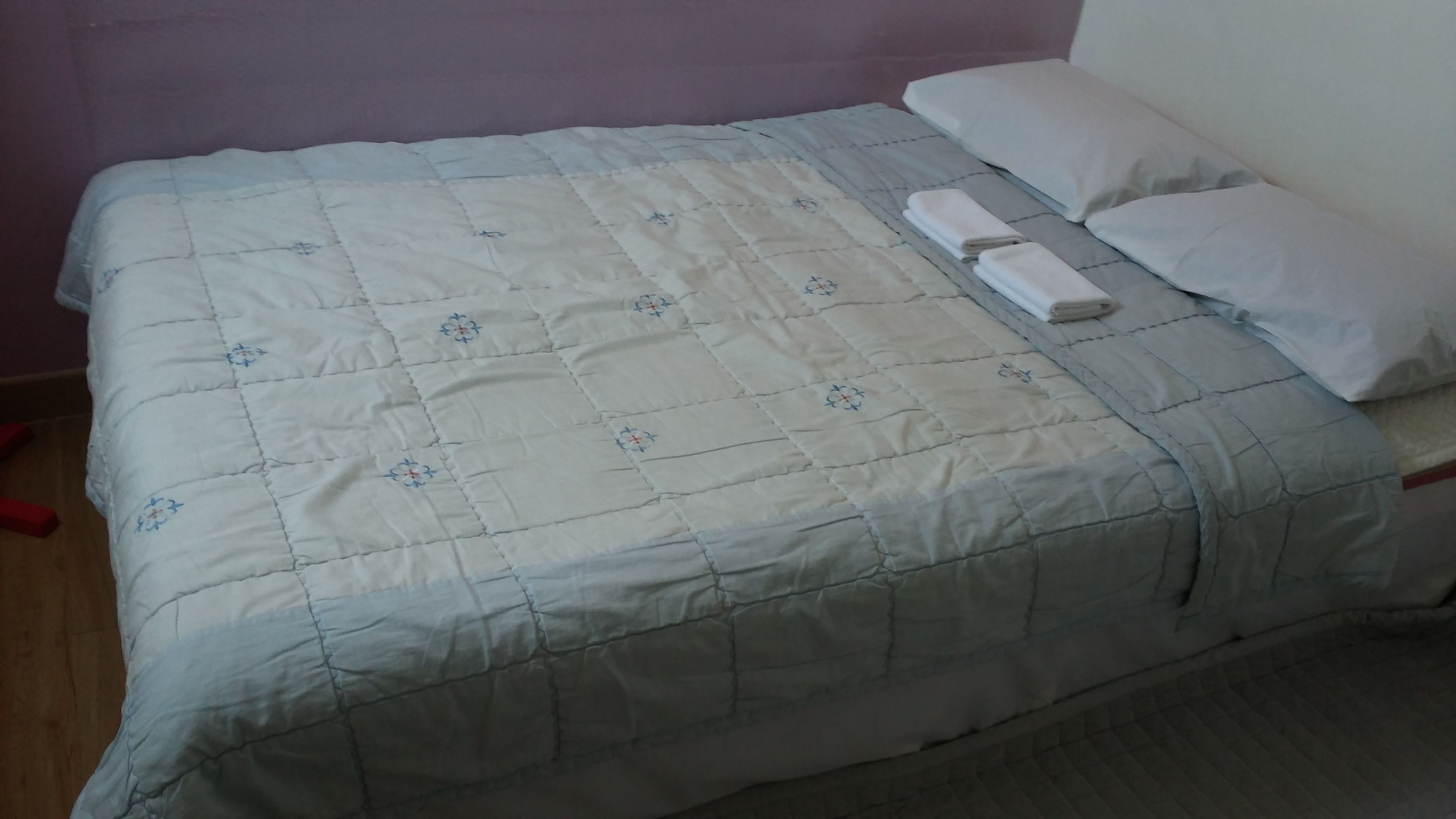 In-room safe, rollaway beds