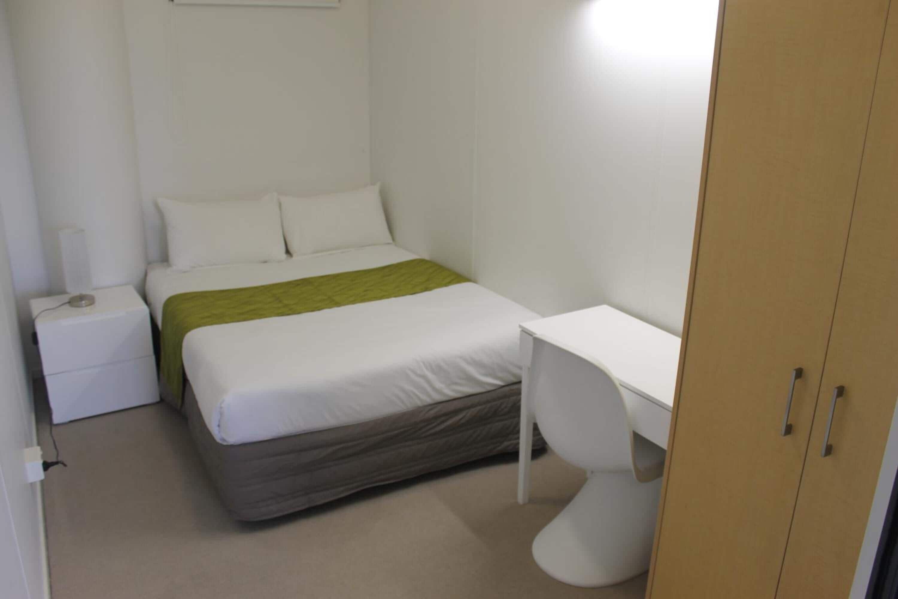 Standard Apartment, 3 Bedrooms, City View
