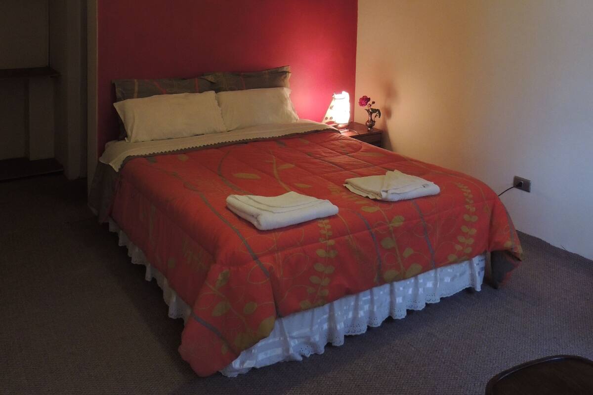 In-room safe, free WiFi, bed sheets