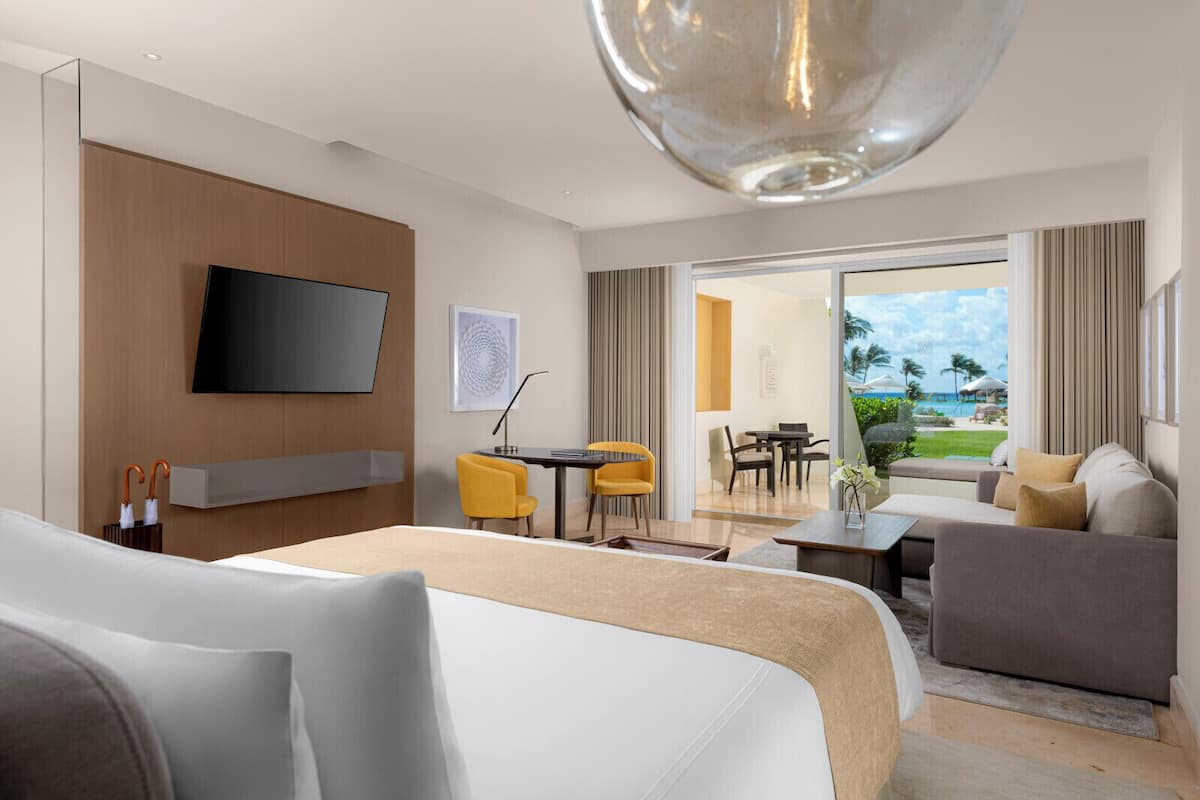 Ambassador Suite Ocean View | Vue de la chambre
