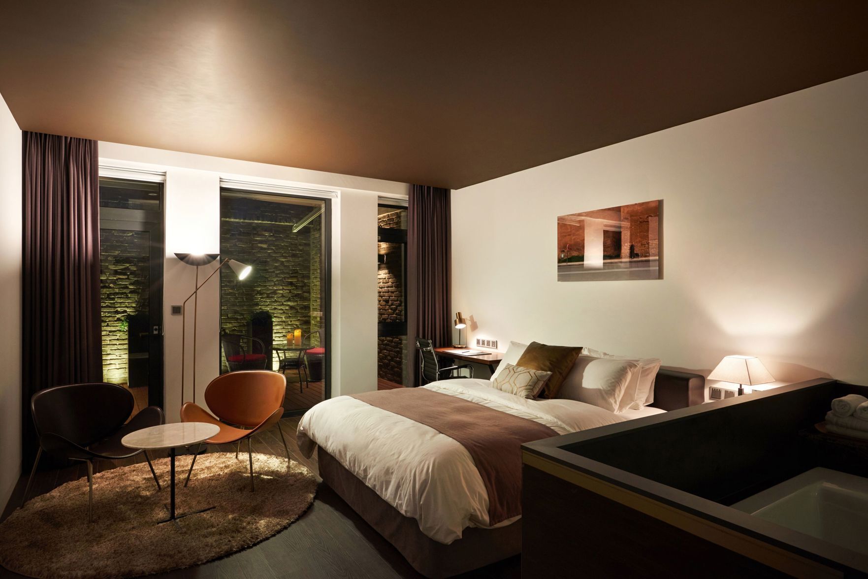 Frette Italian sheets, premium bedding, Select Comfort beds