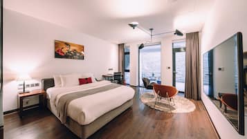 Habitación doble Deluxe, Terraza (Garden) | Sábanas italianas Frette y ropa de cama de alta calidad