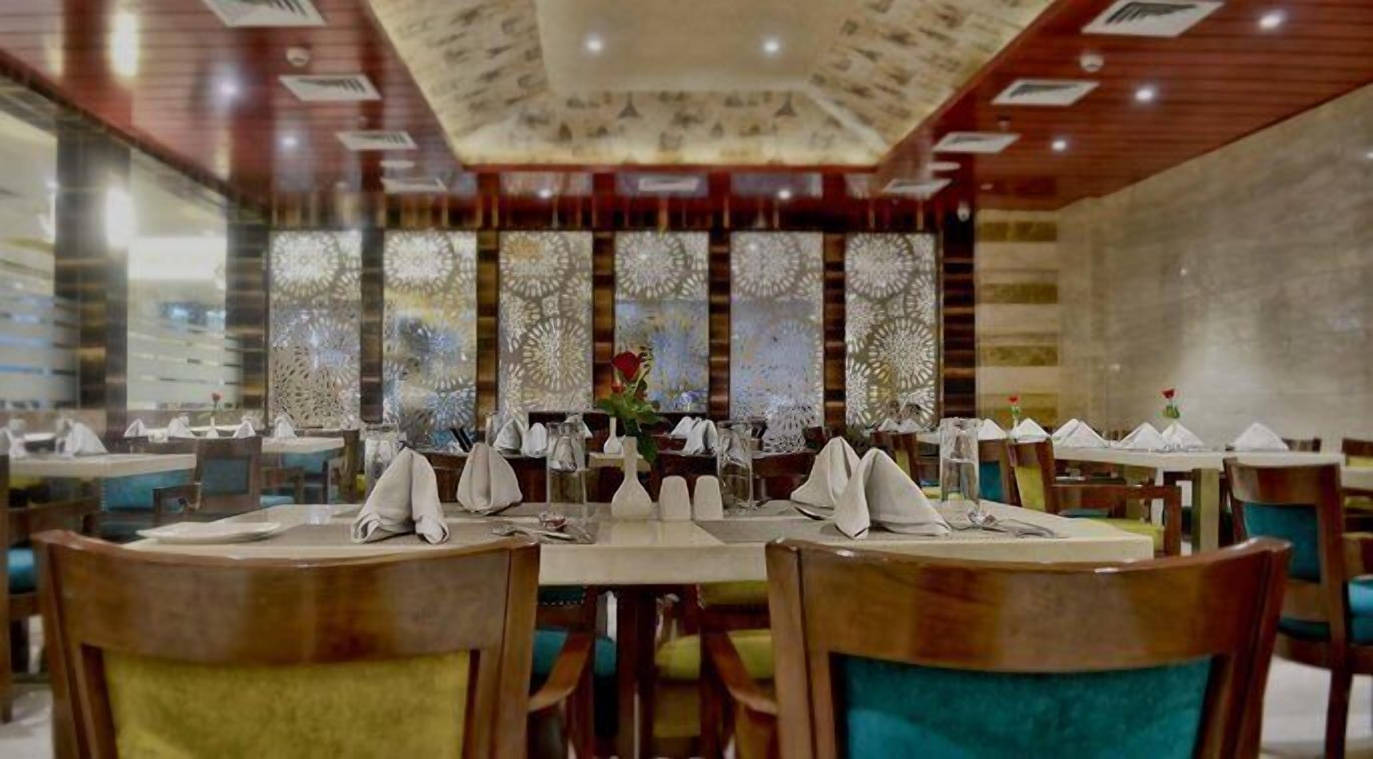 Daily buffet breakfast (INR 450 per person)