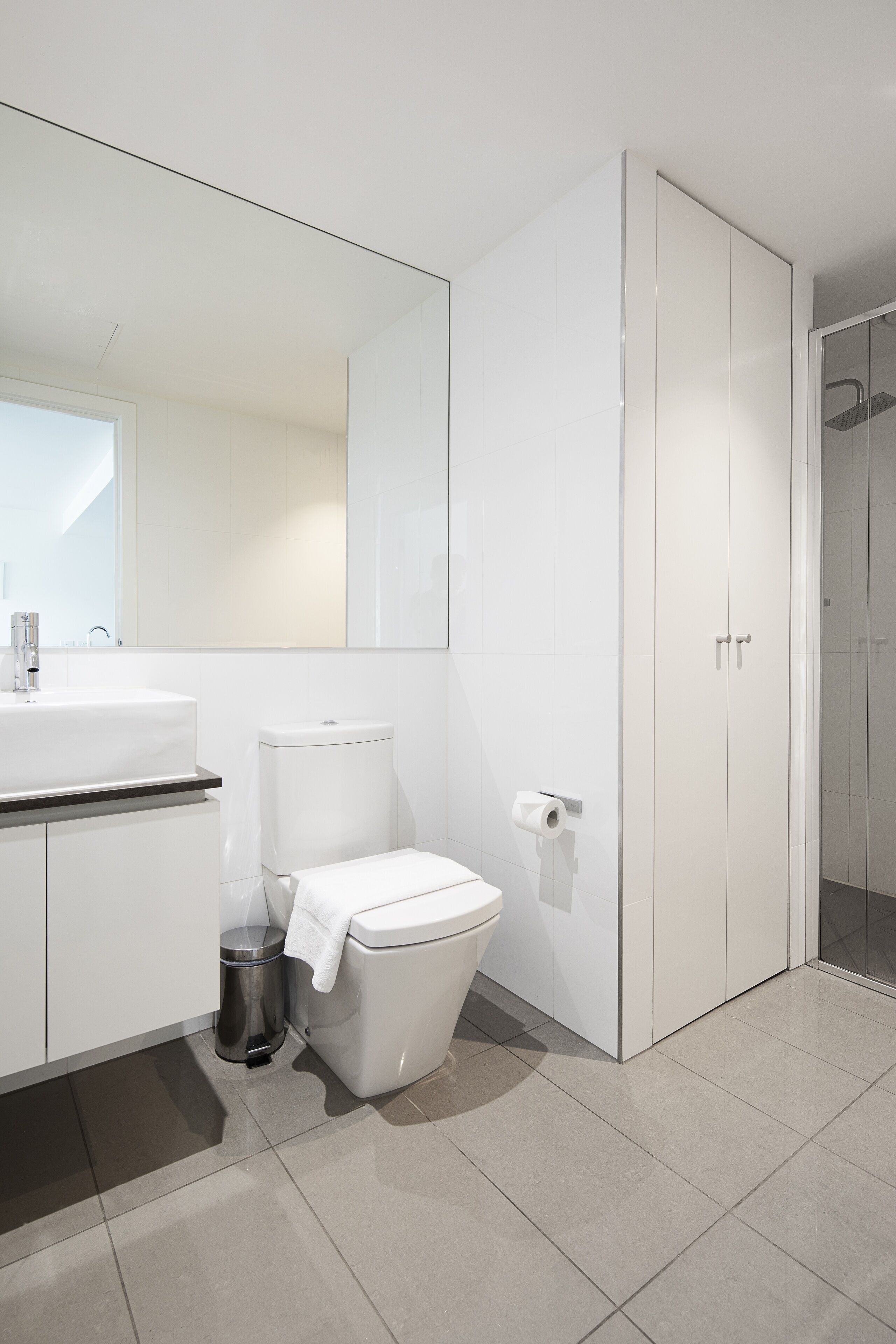 RNR Serviced Apartments North Melbourne — image 15