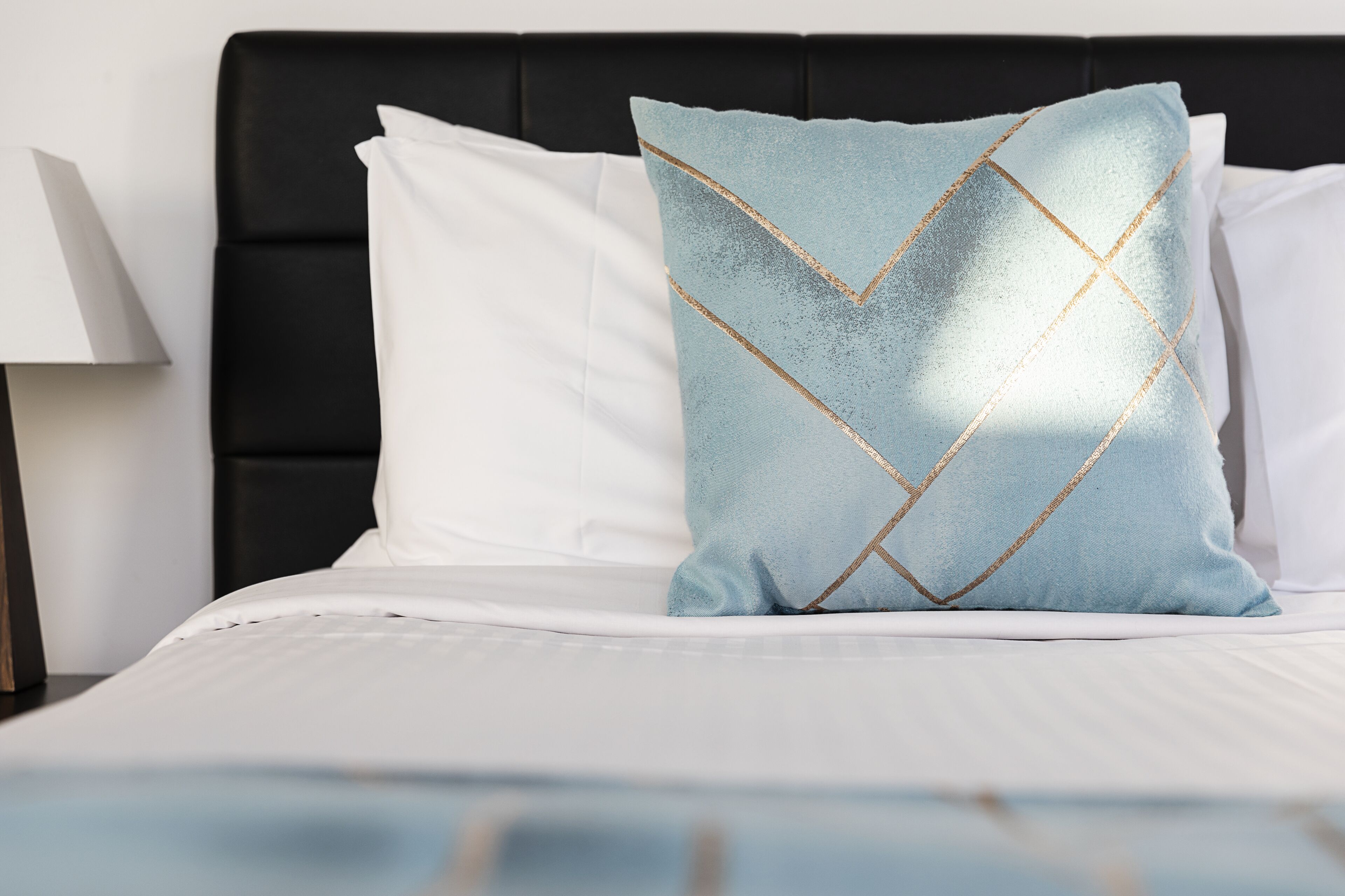 RNR Serviced Apartments North Melbourne — image 18