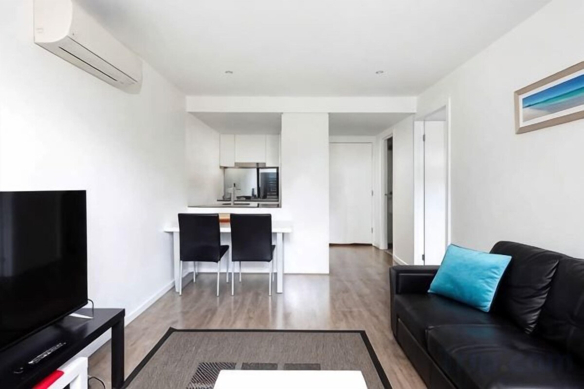 Accessible One Bedroom Apartment 