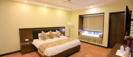 1 dormitori i escriptori