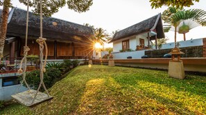 Superior Room | View from room - De Chom Villa (Takua Thung)