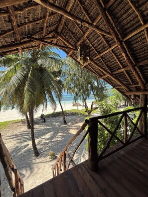 Economy Room | Terrace/patio - Evergreen Bungalows (Bwejuu)