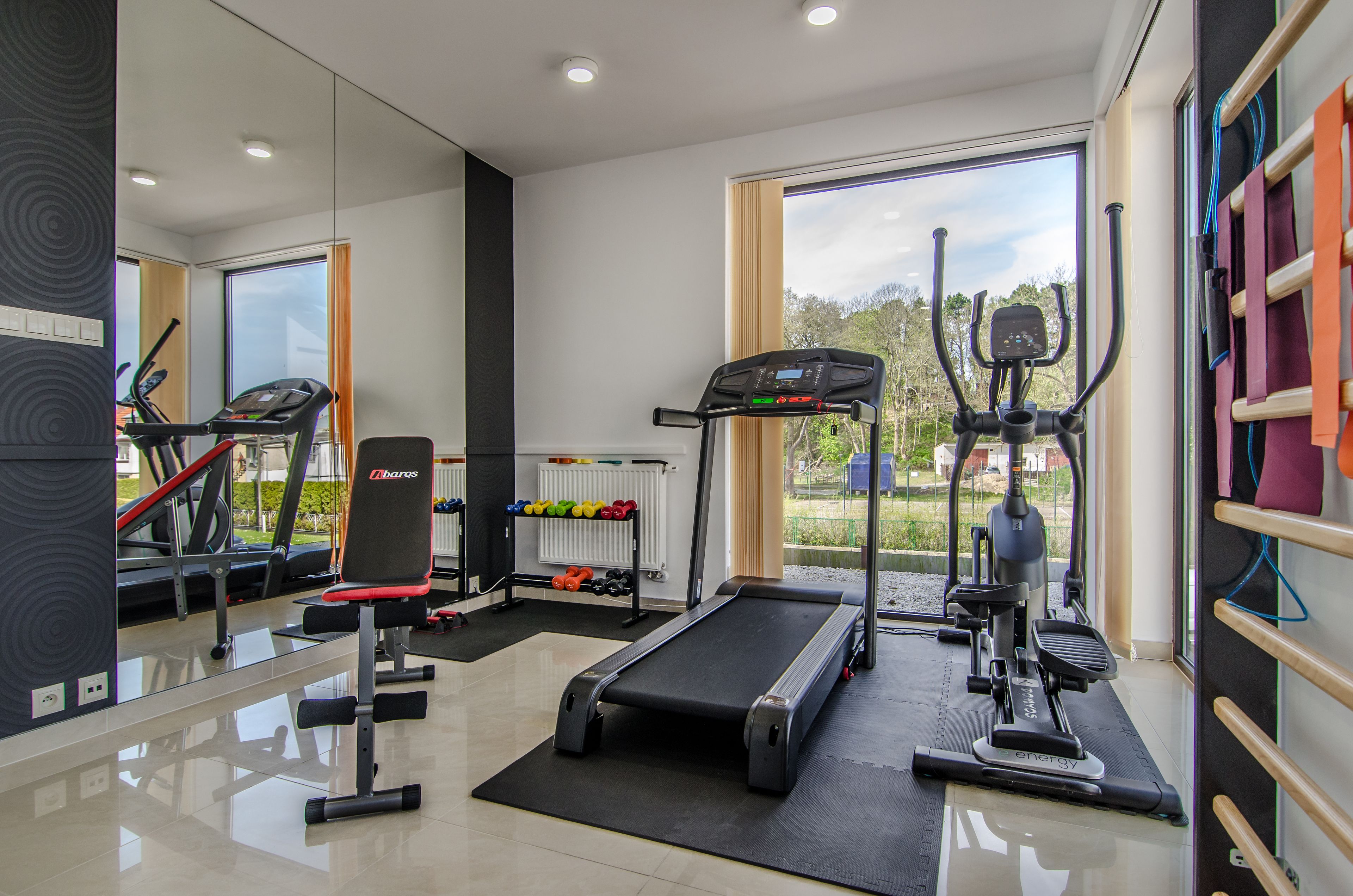 fitness studio