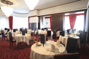 Breakfast, lunch, dinner and brunch served - Splendid Hotel Venezia (Cortina d'Ampezzo)