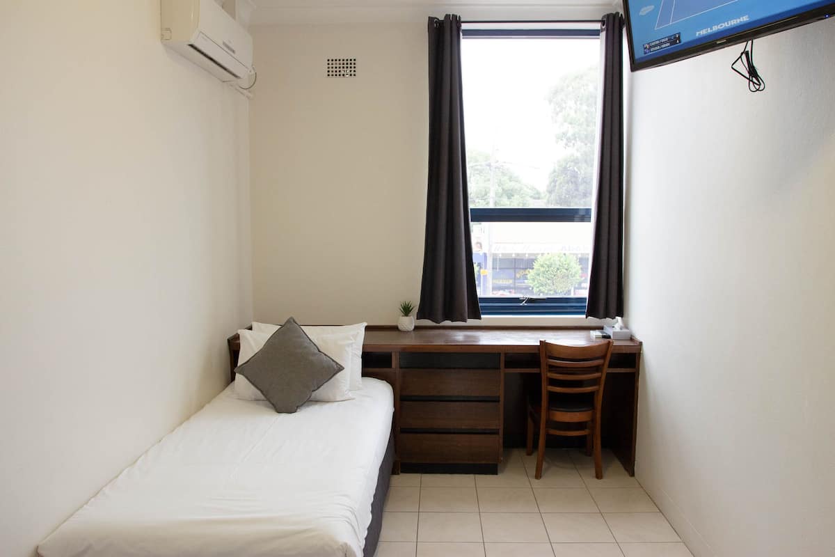 Eenpersoonskamer, gedeelde badkamer | Gratis wifi, beddengoed