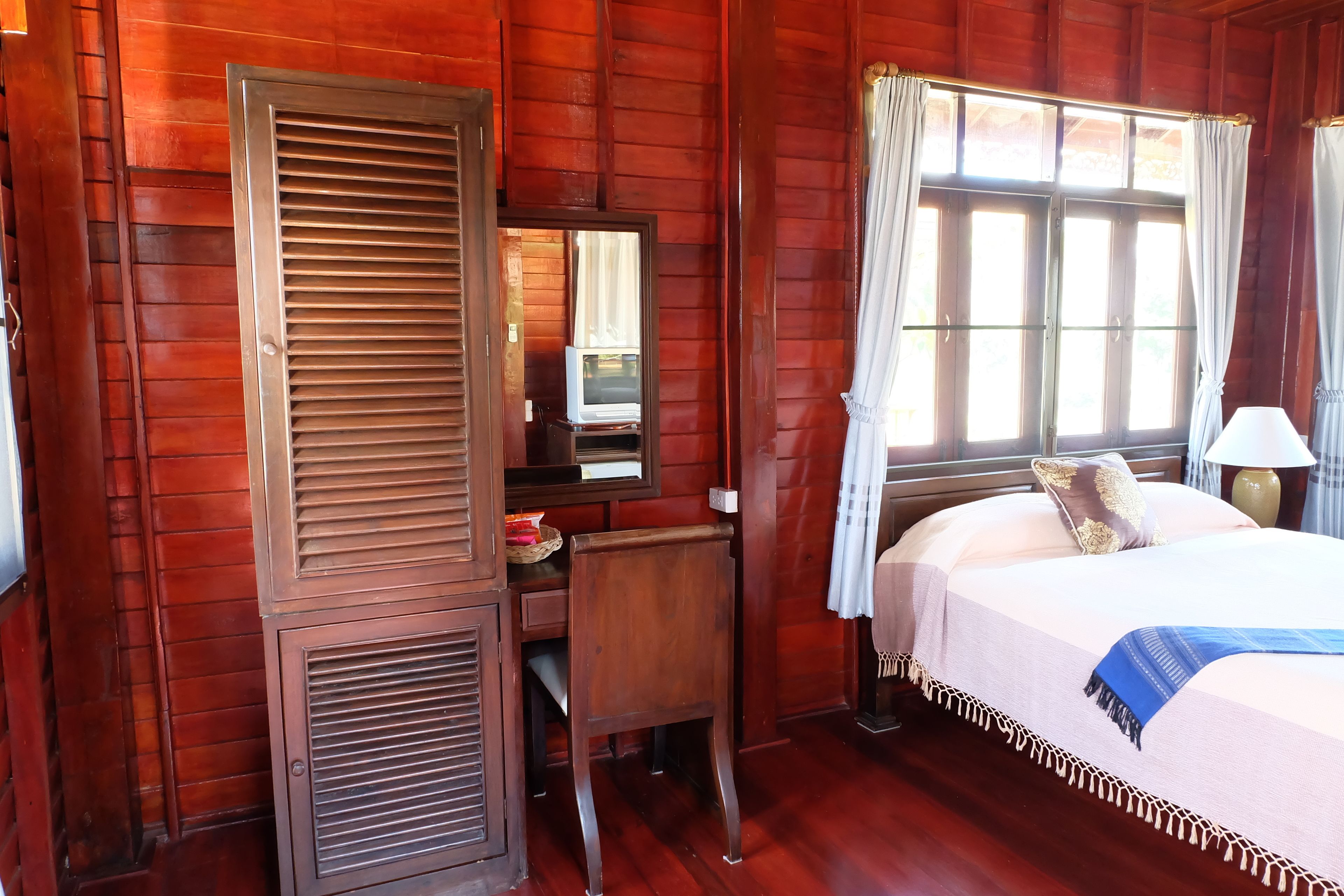 thai house | room amenity