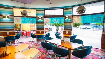 Lunch and dinner served