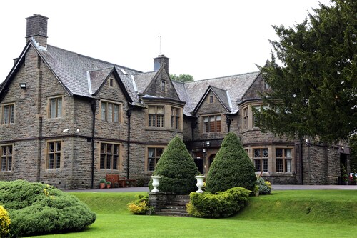 Maes Manor Hotel