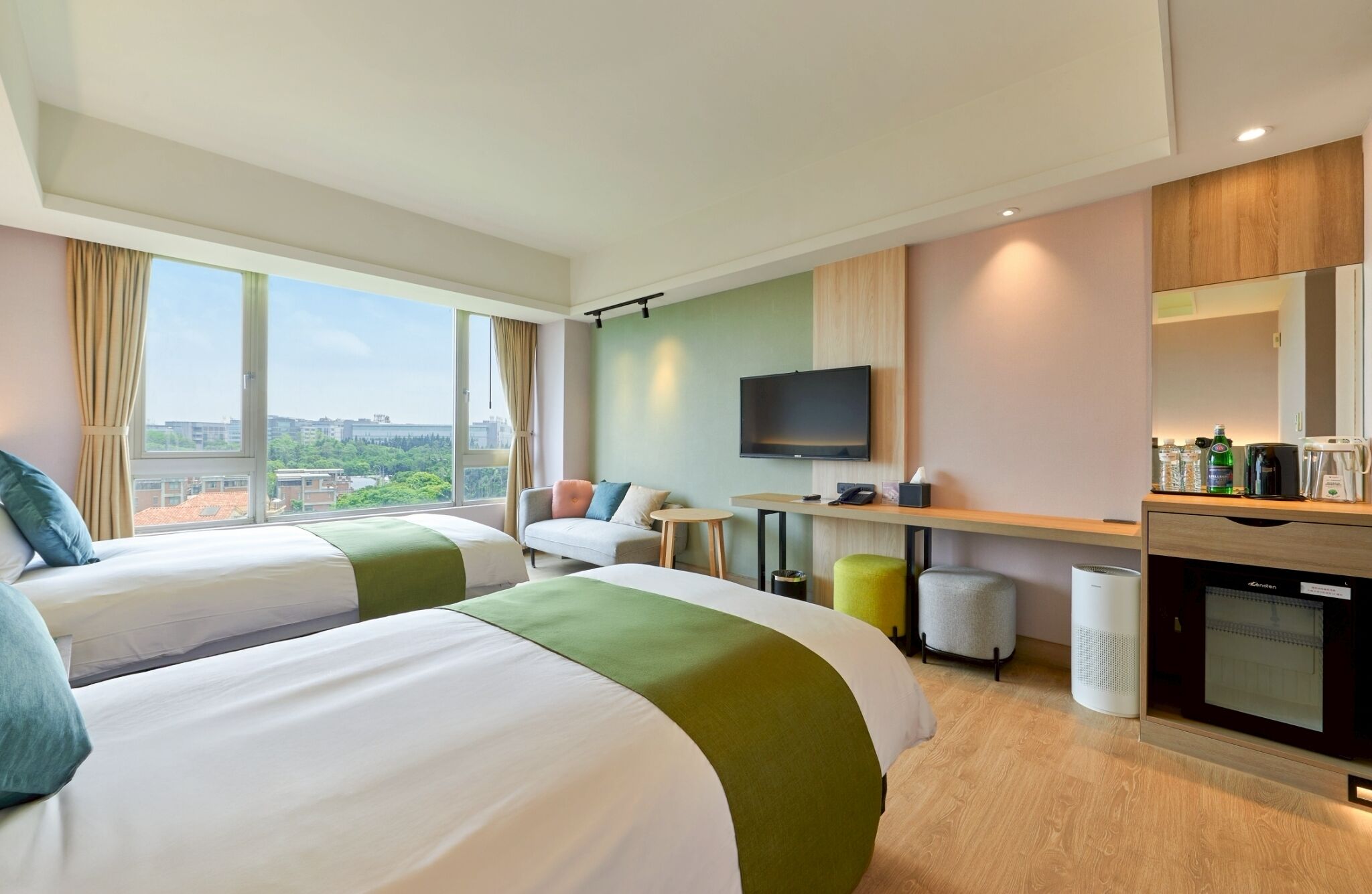 superior double room | 1 bedroom, premium bedding, desk, free wifi