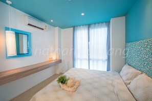 Suite Bridge View | Wohnzimmer | 36-Zoll-LCD-Fernseher mit Kabelempfang, Fernseher, DVD-Player