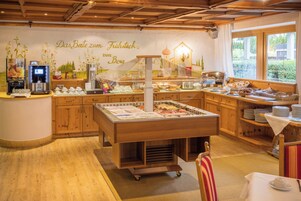 Desayuno buffet incluido todos los días 
