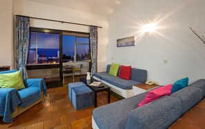 Apartment, 2 Bedrooms | Living area | Flat-screen TV - Apartamentos Azul Mar (Albufeira)