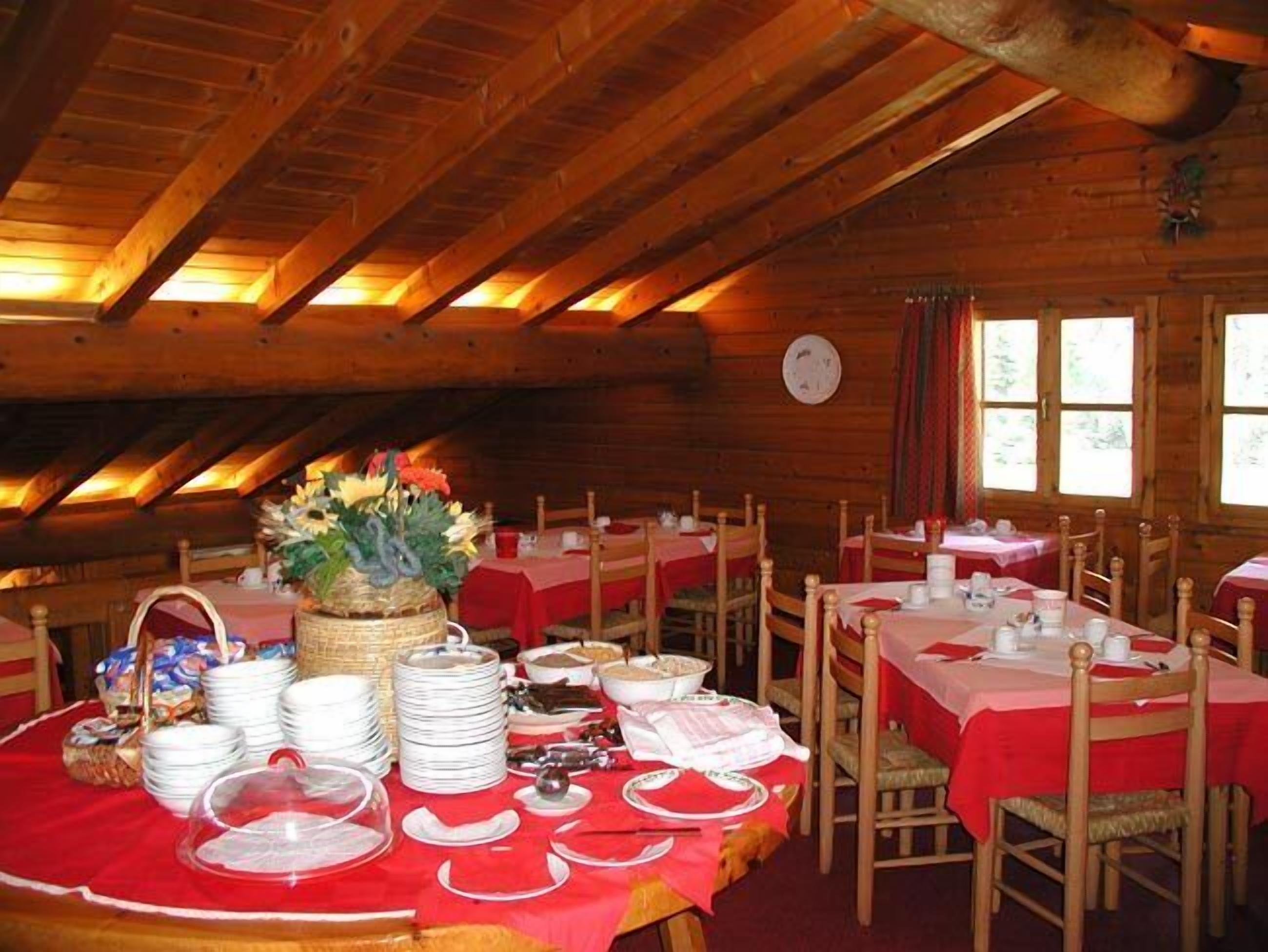 lunch and dinner served, local cuisine