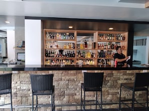 Bar (en la propiedad)