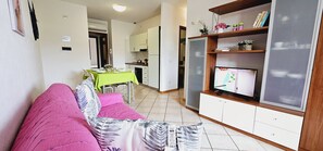 Comfort Apartment, 1 Bedroom, 2 Bathrooms (C)