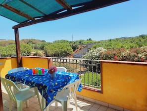 Comfort Apartment, 1 Bedroom, 2 Bathrooms (C) | Terrace/patio