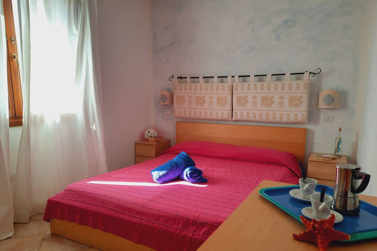 คอมฟอร์ทอพาร์ทเมนท์, 1 ห้องนอน, ระเบียง (D) | 1 ห้องนอน, ผ้าปูที่นอน