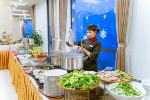 Buffet - Amazing Hotel Sapa (Sa Pa)
