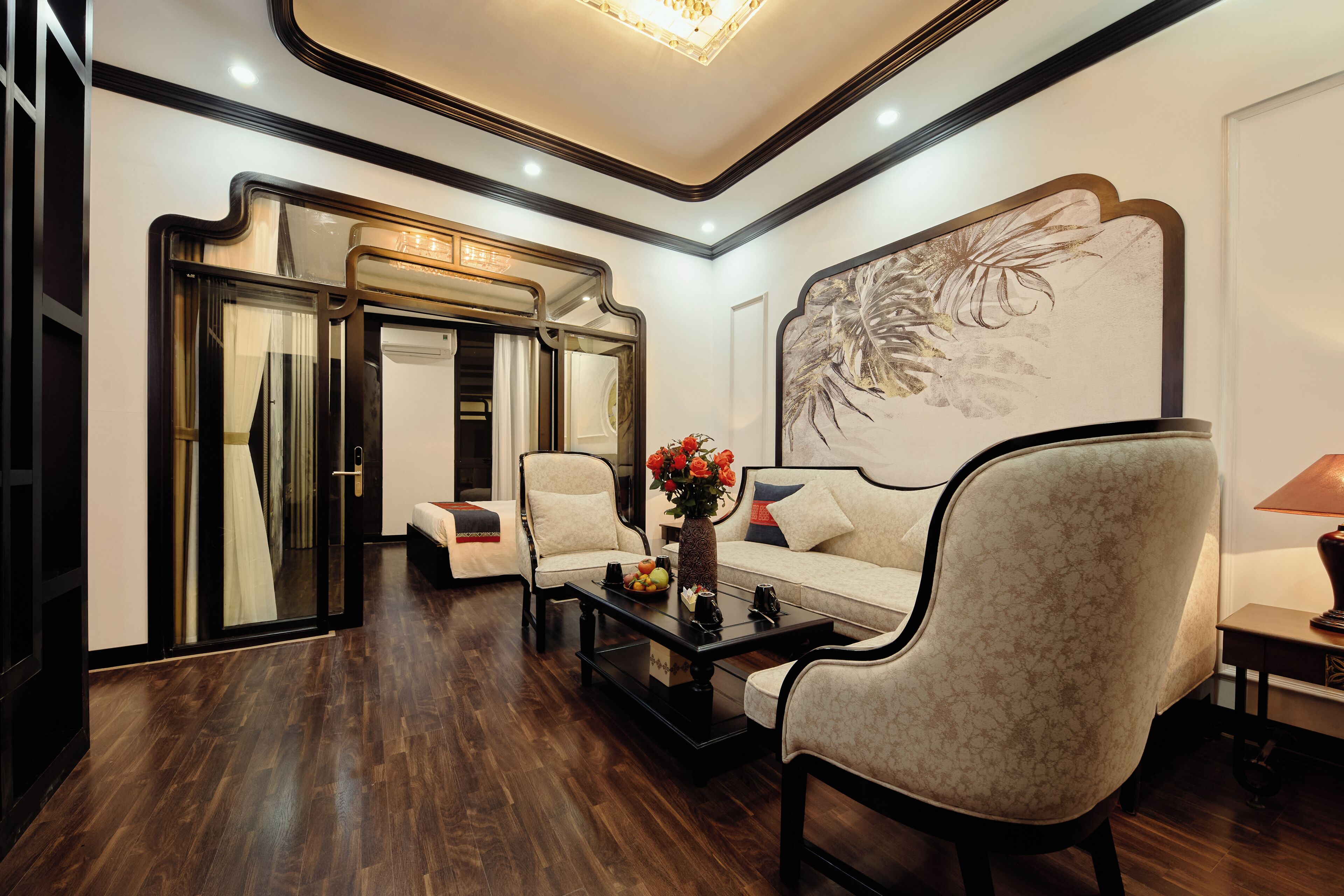 Presidential Triple Room | Living area | LCD TV