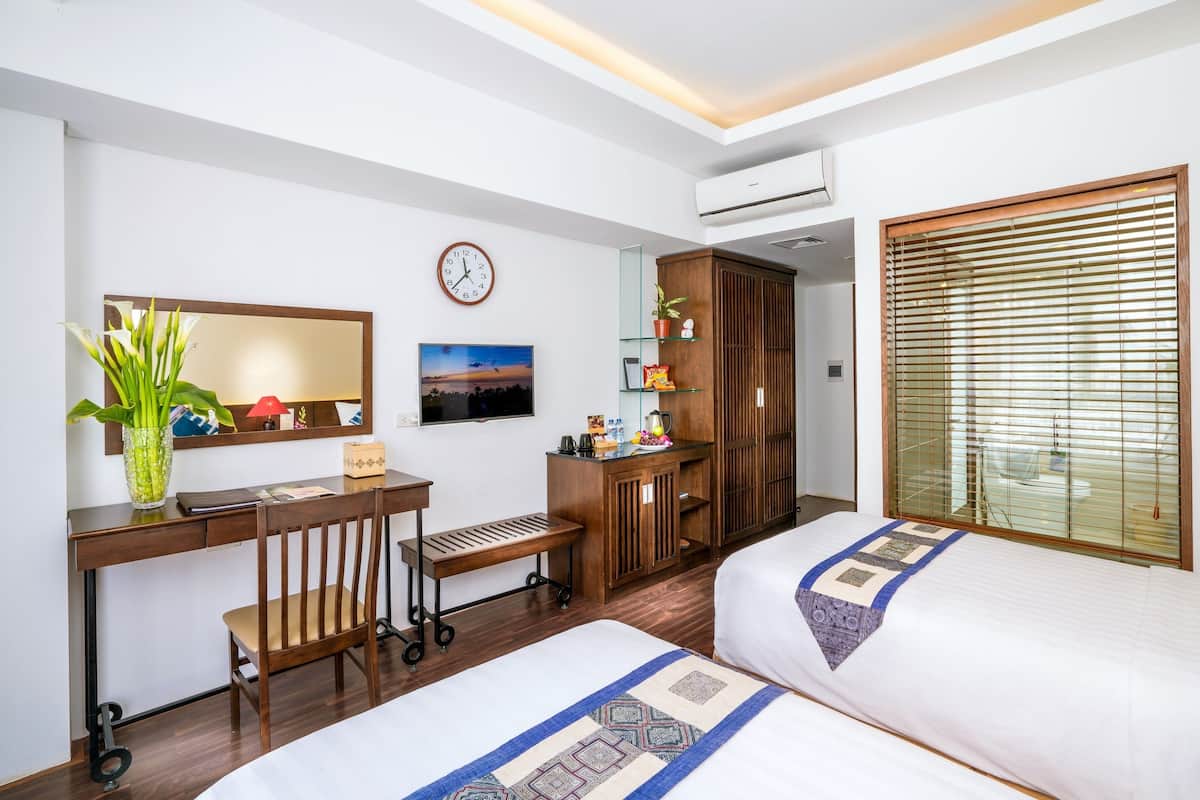 1 bedroom, minibar, in-room safe, blackout drapes