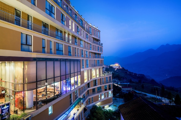 Front of property – evening/night