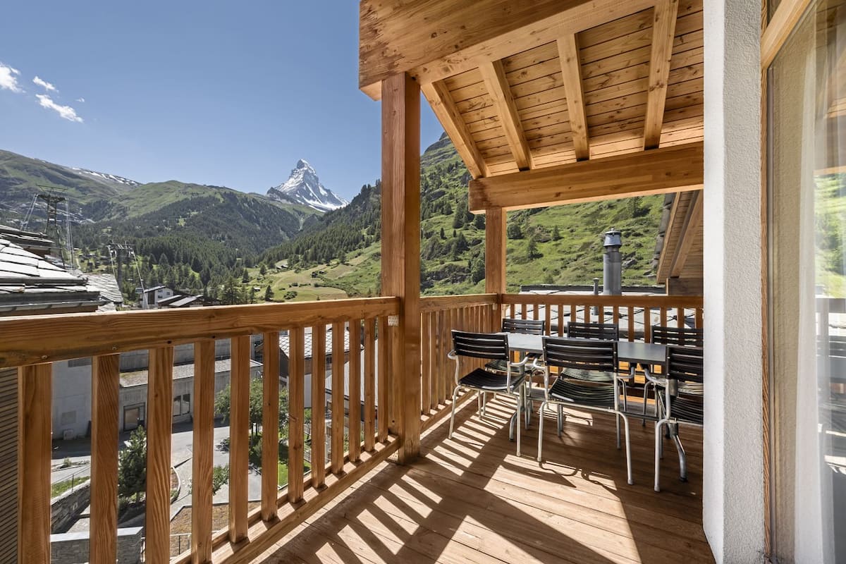 Luxury Duplex, 3 Bedrooms, Non Smoking, Mountain View (Paradies Apartment) | View from room