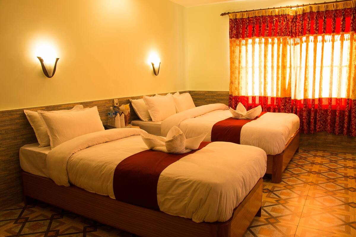 1 bedroom, premium bedding, in-room safe, desk