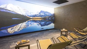 Sauna, tyrkisk bad/hammam, manicure og pedicure