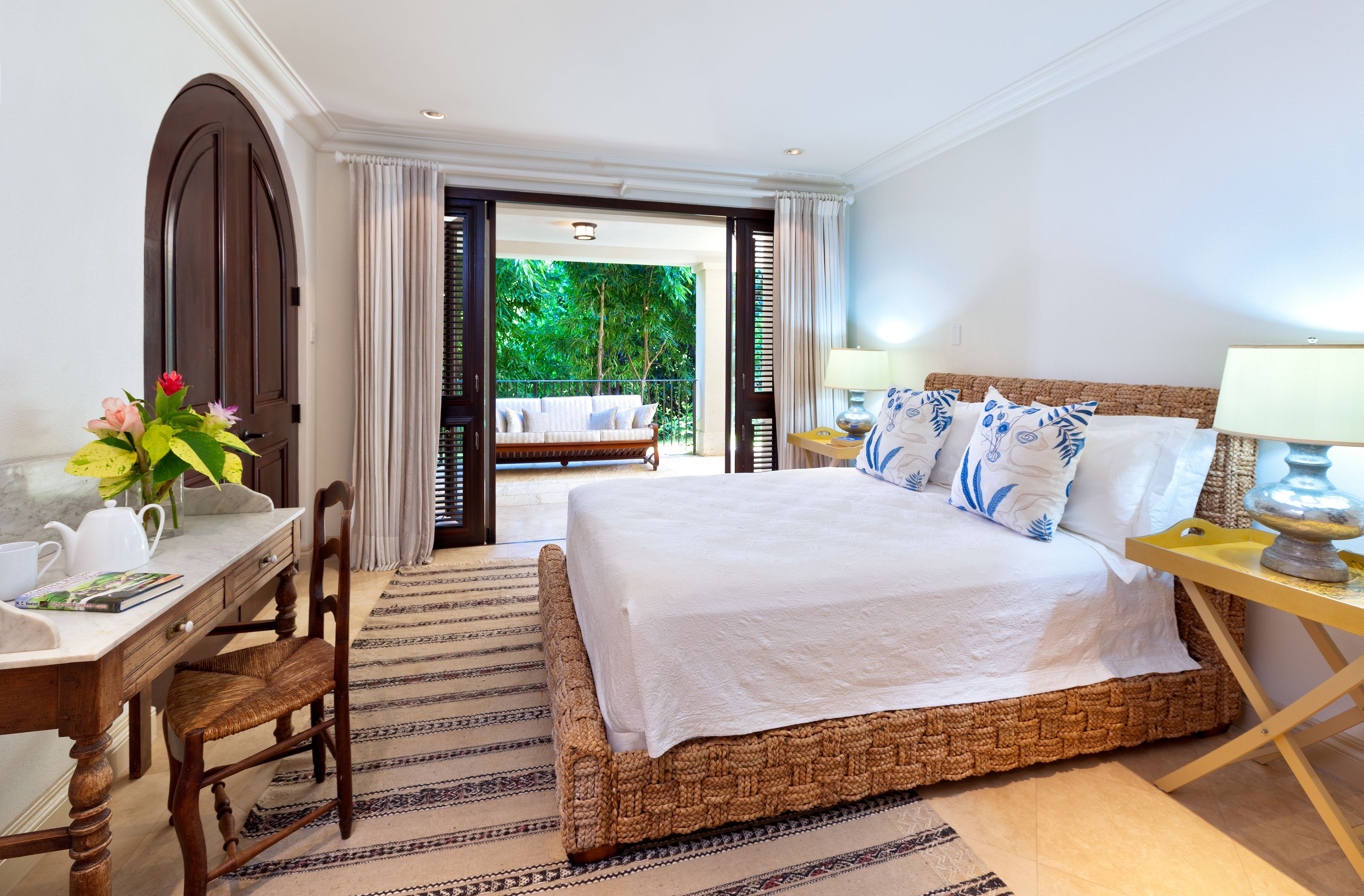 Casa de árbol de lujo, 3 habitaciones, alberca privada, en el área del jardín | 3 habitaciones, ropa de cama de alta calidad y camas con pillow-top 