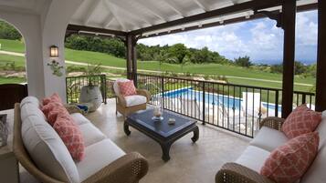 Fairway Villa #1 | Terrace/patio