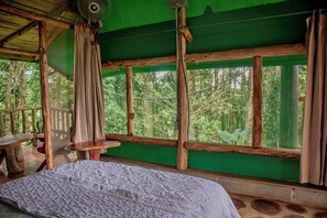 Cabane Confort, 1 grand lit, balcon