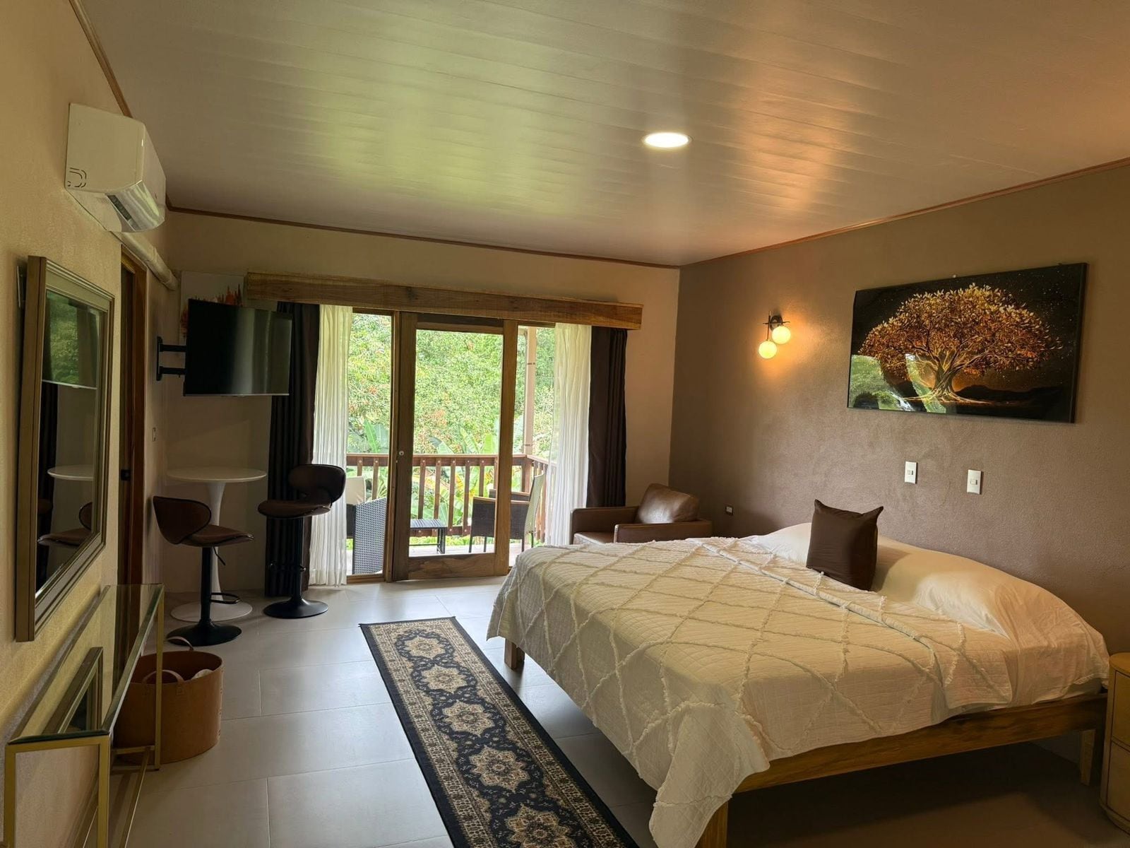 Superior Double Room, 1 Queen Bed | Premium bedding, down comforters, free WiFi, bed sheets